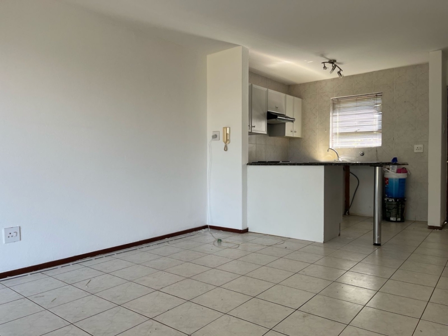 To Let 1 Bedroom Property for Rent in Kosmos North West